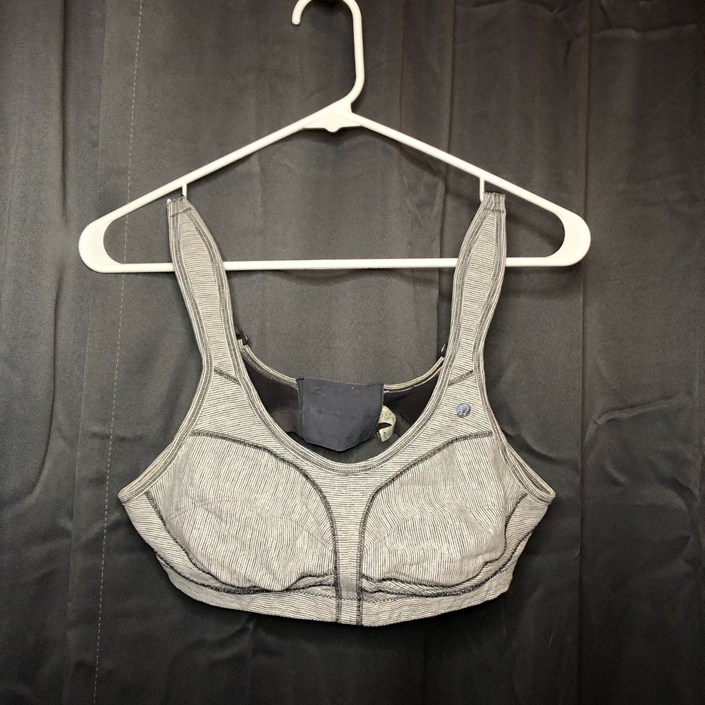 Lulu Lemon 🍋 Sports Bra